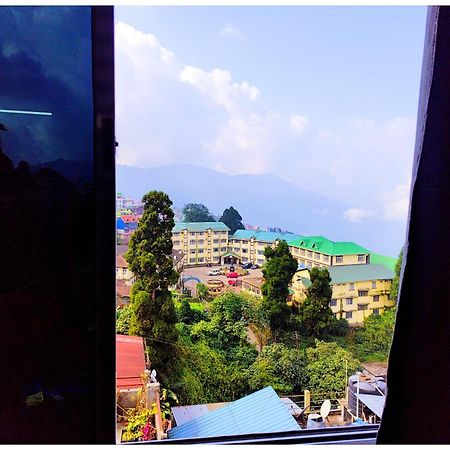Hotel Premium Pitstop Near Railway Station Best Hotel In Darjeeling Darjeeling  Exterior photo